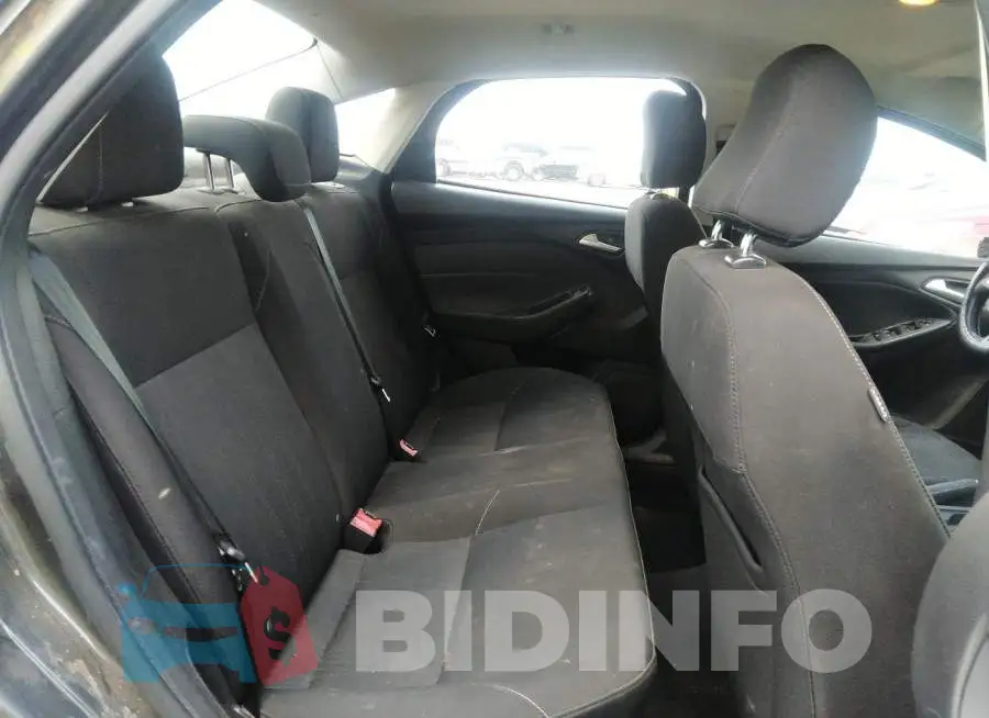 1FADP3F26FL209408 Photo# 8