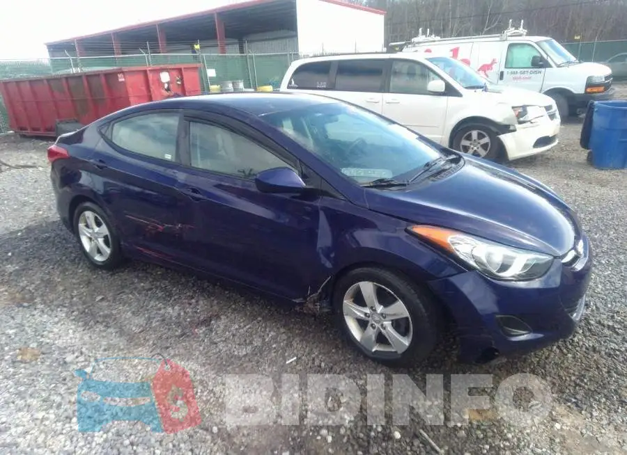 5NPDH4AE5DH309354 Photo# 1