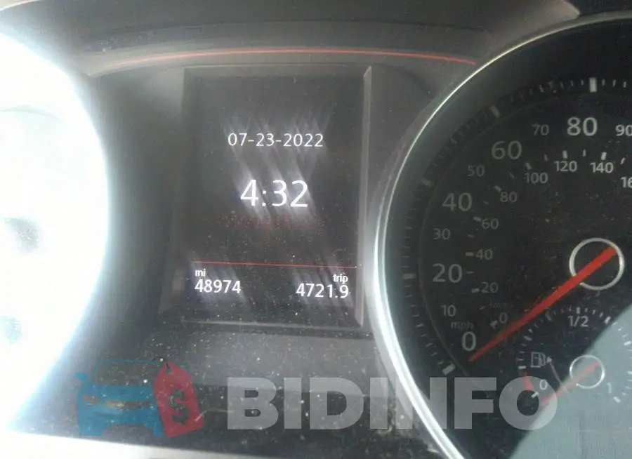 3VW5T7AU6KM004607 Photo# 7