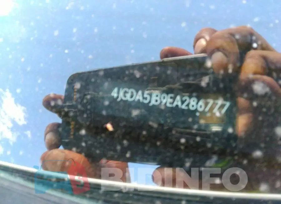 4JGDA5JB9EA286777 Photo# 9
