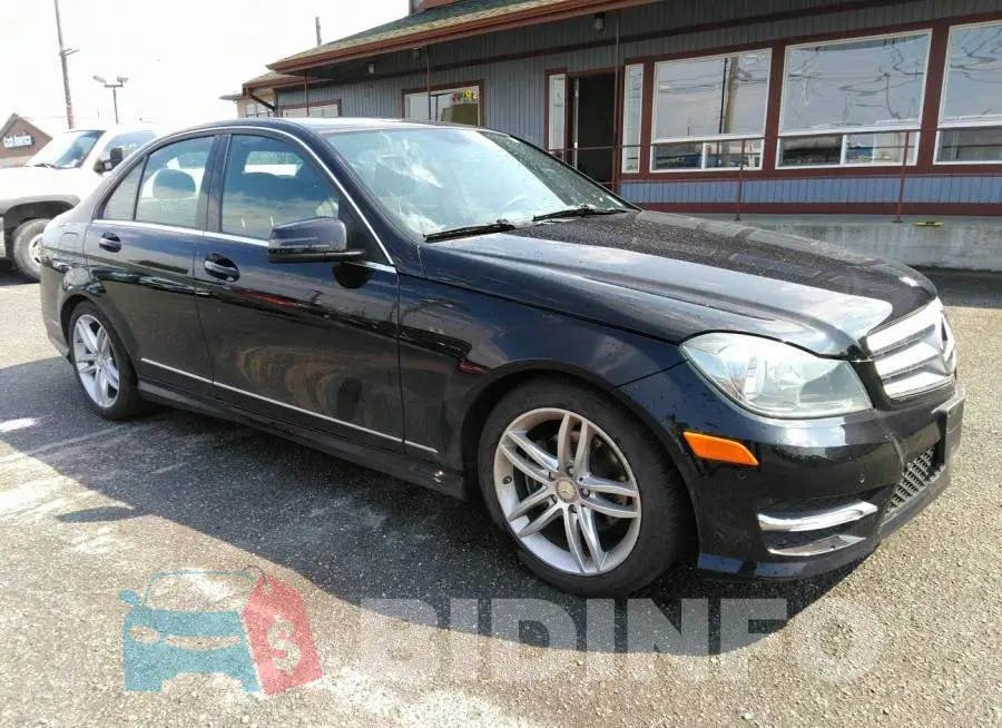 WDDGF4HB7DR243435 Photo# 1