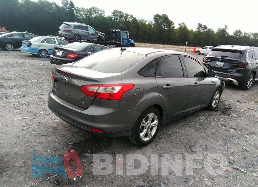 1FADP3F26DL139423 Photo# 4