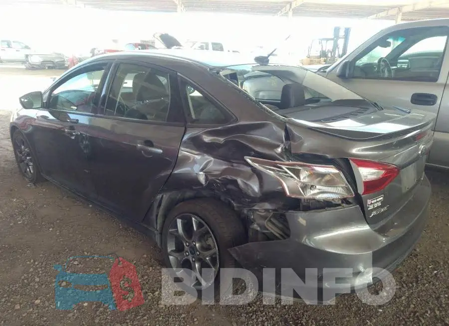 1FADP3F27EL144213 Photo# 3