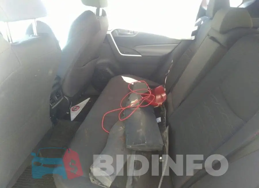 JTMAB3FV1MD066252 Photo# 8