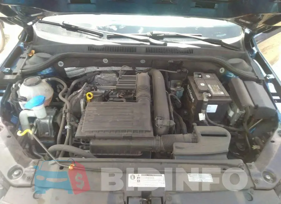 3VW2B7AJXJM242597 Photo# 10