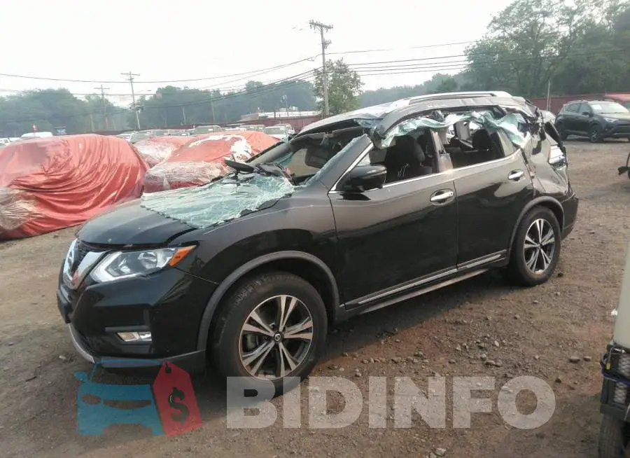 JN8AT2MTXHW135981 Photo# 2