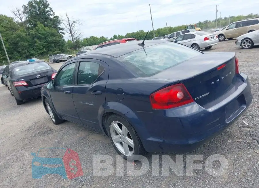 1C3CDZAB3DN718757 Photo# 3