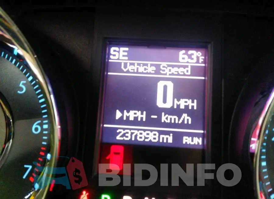 2C4RC1CG3DR509864 Photo# 7
