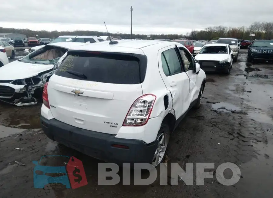 3GNCJNSB6GL179624 Photo# 4