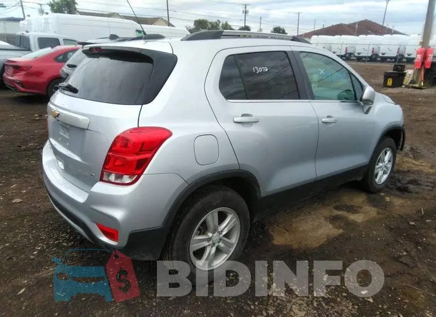 3GNCJPSB0LL328535 Photo# 4