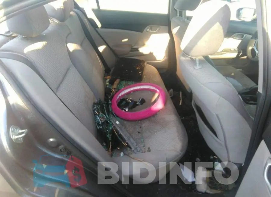 2HGFB2F57FH556508 Photo# 8