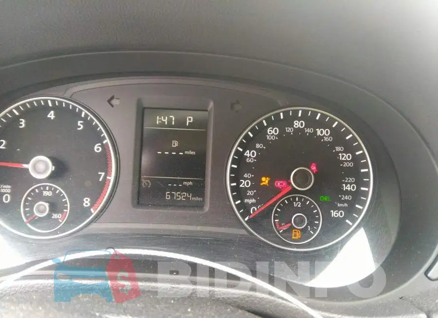 1VWAT7A32FC018632 Photo# 7
