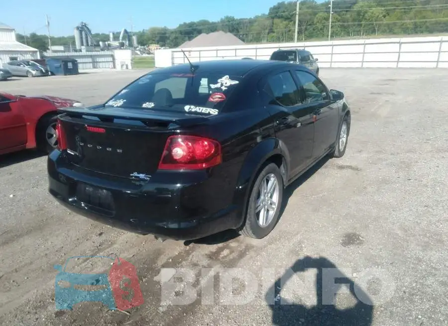 1C3CDZAG3DN617701 Photo# 4