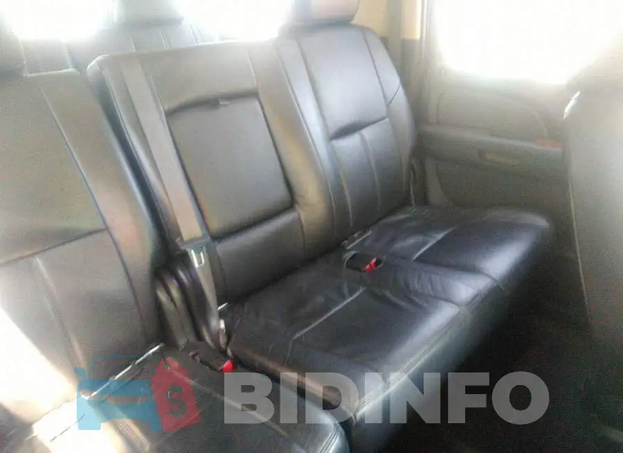 1GNSCHE08DR265233 Photo# 8