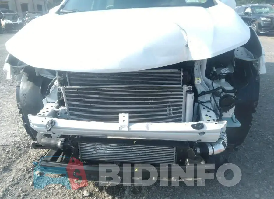 KL7CJNSM5NB549421 Photo# 6