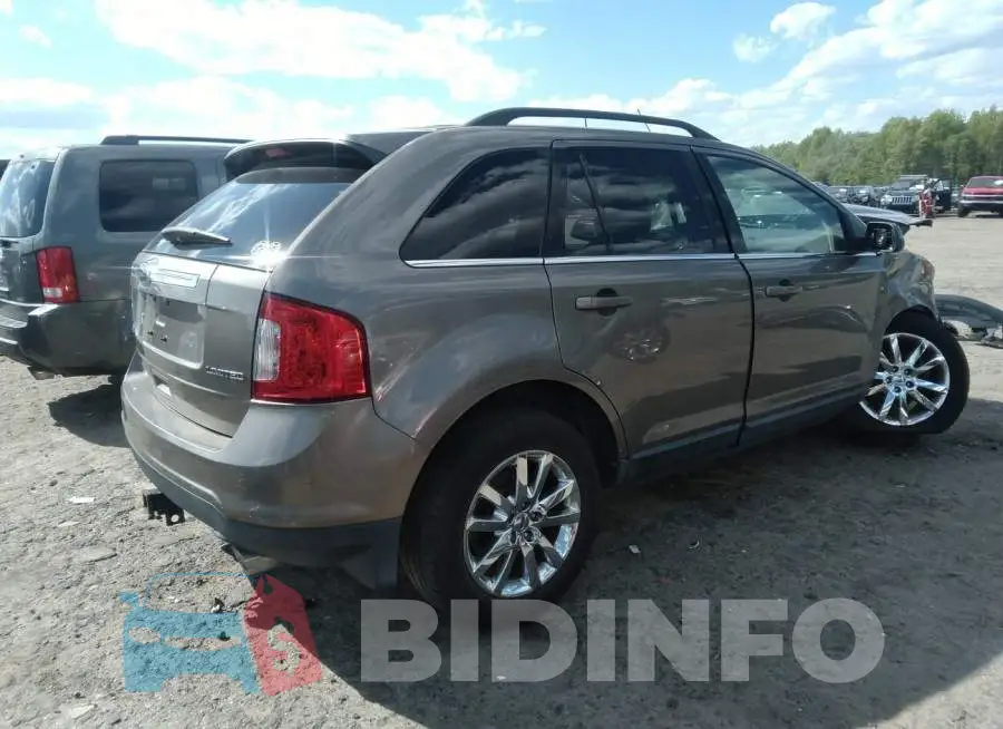 2FMDK3KC4DBA35063 Photo# 4