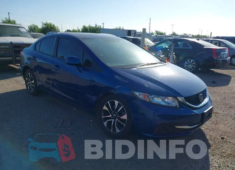 19XFB2F8XDE082619 Photo# 6