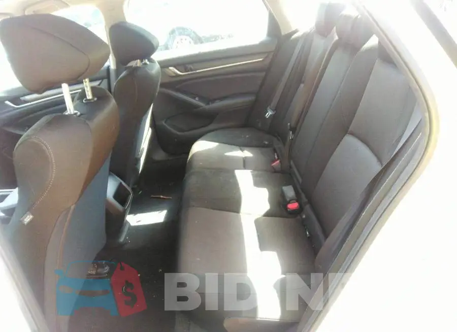 1HGCV1F11KA119534 Photo# 8
