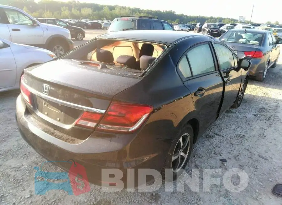 2HGFB2F74FH510202 Photo# 4