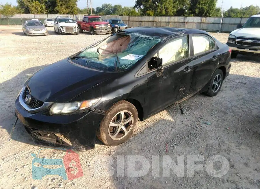 2HGFB2F74FH510202 Photo# 2