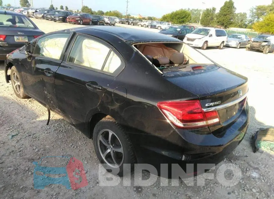 2HGFB2F74FH510202 Photo# 3