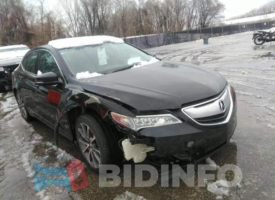 19UUB2F37FA012370 Photo# 6