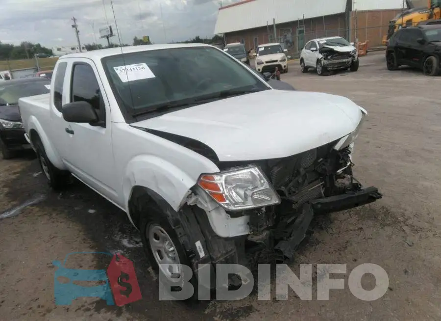 1N6BD0CT2JN764162 Photo# 1