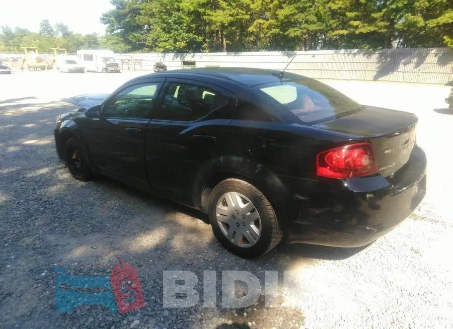 1C3CDZAB0DN752624 Photo# 3