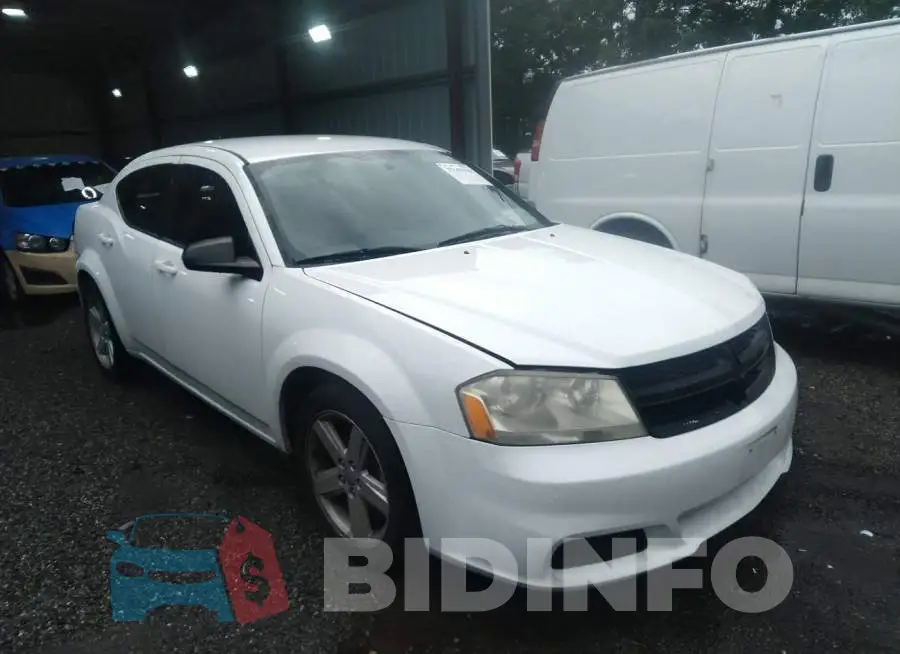 1C3CDZAB4DN605237 Photo# 1