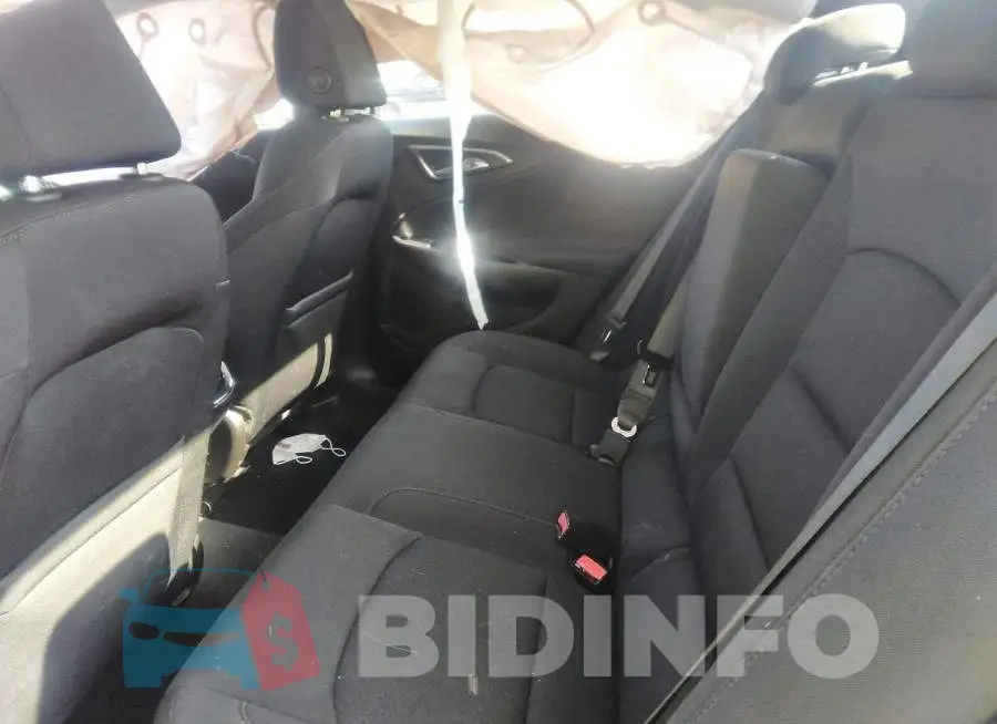 1G1ZD5ST2LF000950 Photo# 8