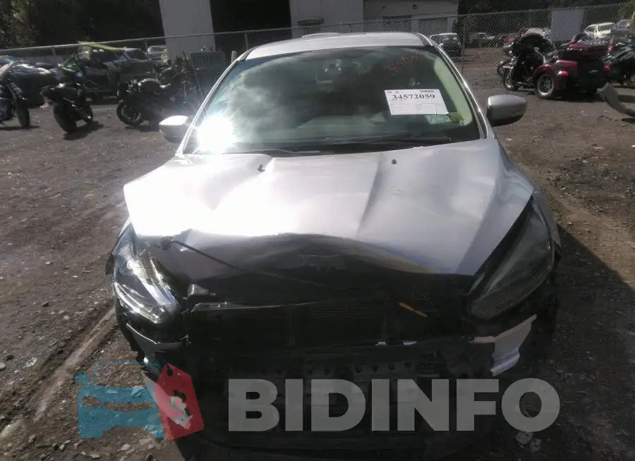 1FADP3F28GL260815 Photo# 6