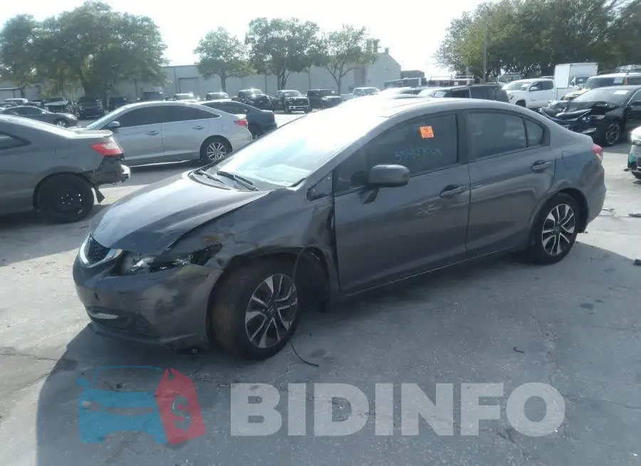 19XFB2F80FE010136 Photo# 2