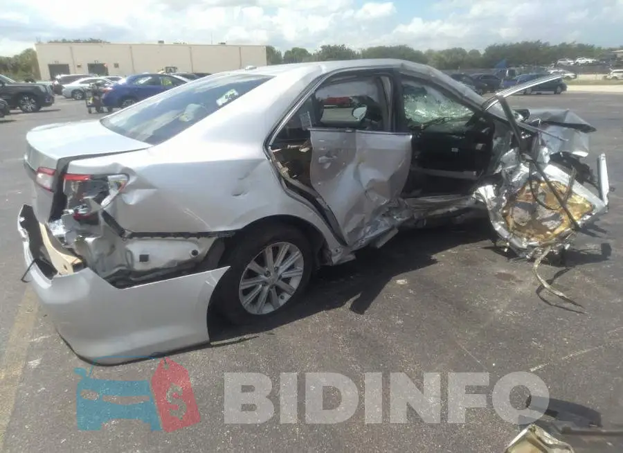 4T4BF1FK8DR279011 Photo# 4