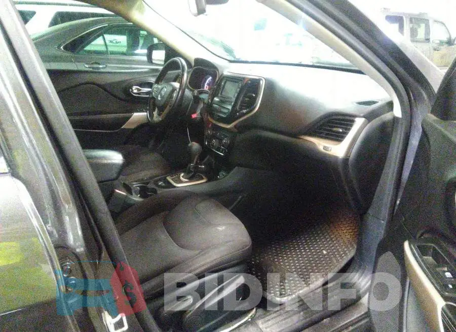 1C4PJMCB7HW647567 Photo# 5