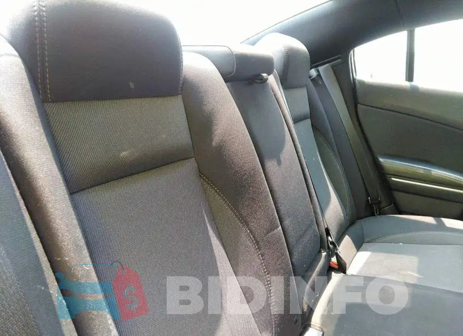 2C3CDXBG1FH866478 Photo# 8