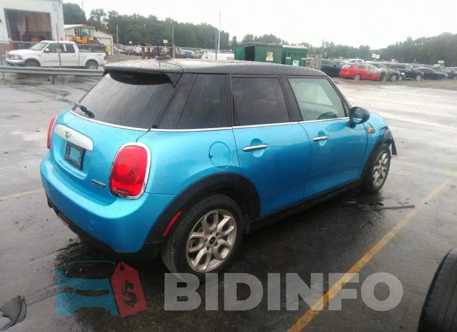 WMWXS5C56FT827096 Photo# 4