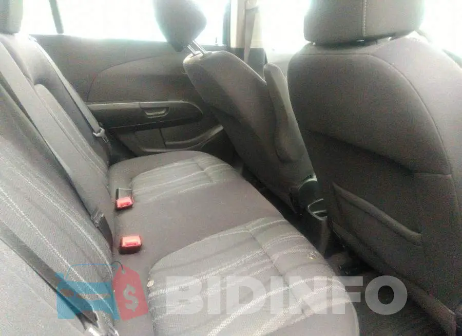 1G1JD5SB9L4115741 Photo# 8