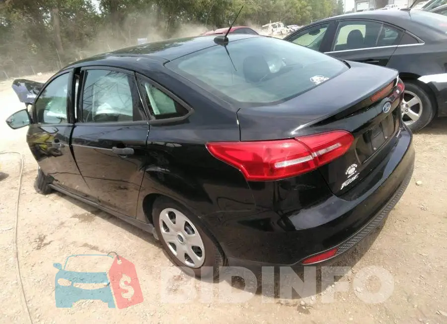1FADP3E27GL212014 Photo# 3