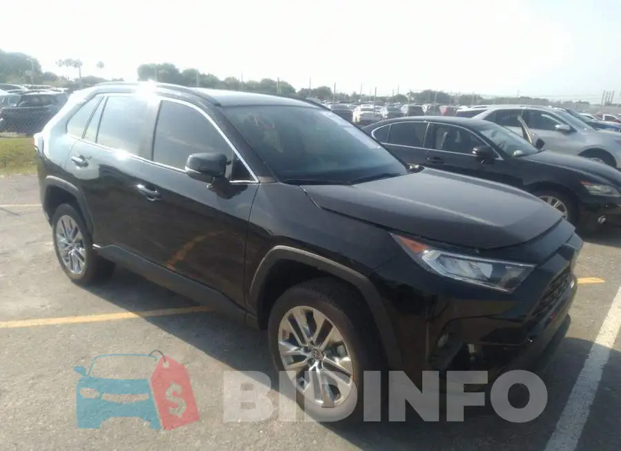 2T3C1RFV5MC167166 Photo# 1