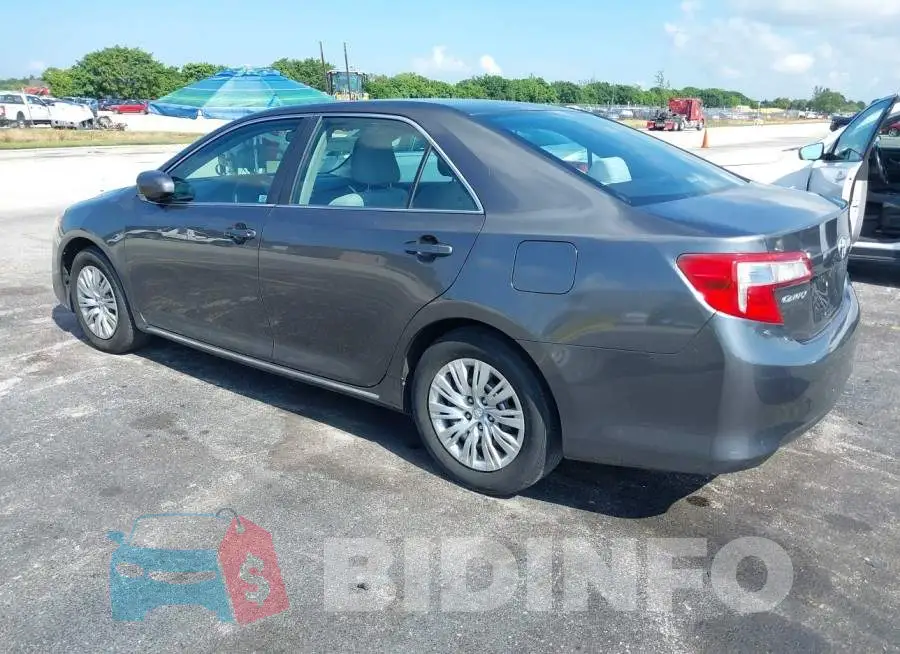 4T4BF1FK3DR289283 Photo# 3