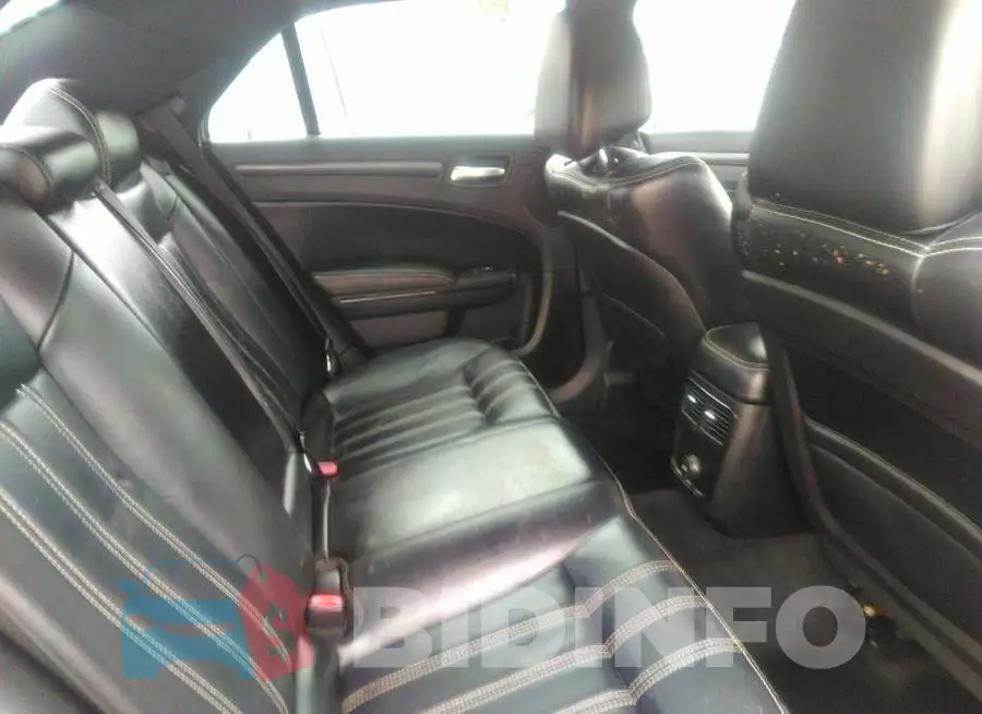 2C3CCABG6DH611077 Photo# 8
