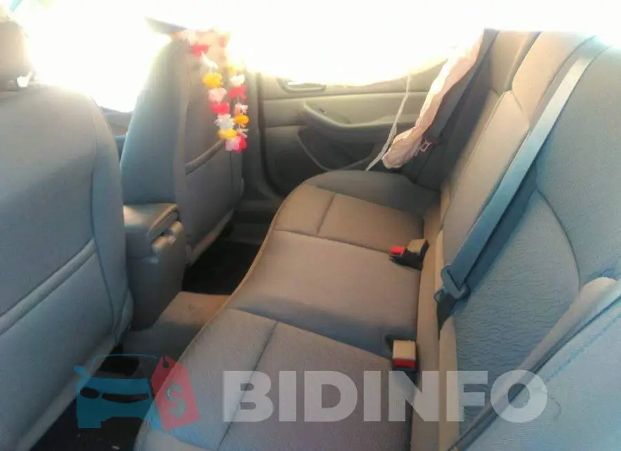 1G11B5SA4DU151075 Photo# 8