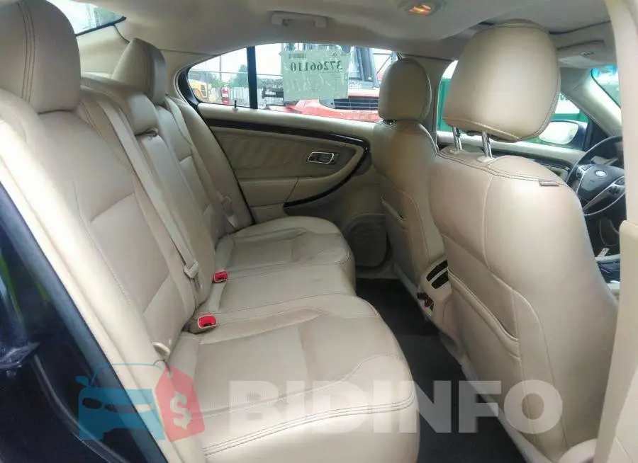 1FAHP2F86EG128433 Photo# 8