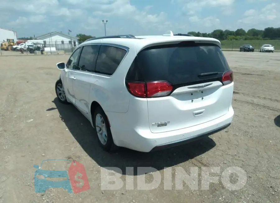 2C4RC1EG1HR729846 Photo# 3