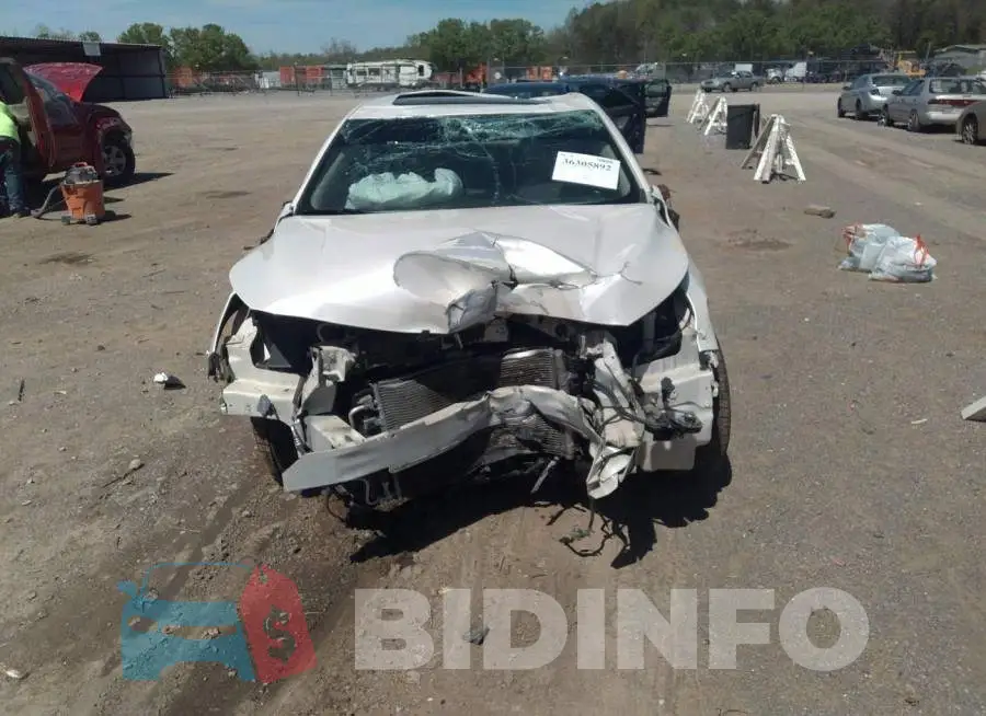 1G11E5SA6DF181643 Photo# 6