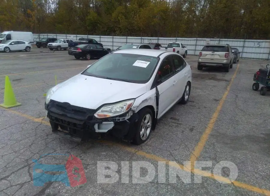 1FADP3F28EL376111 Photo# 2