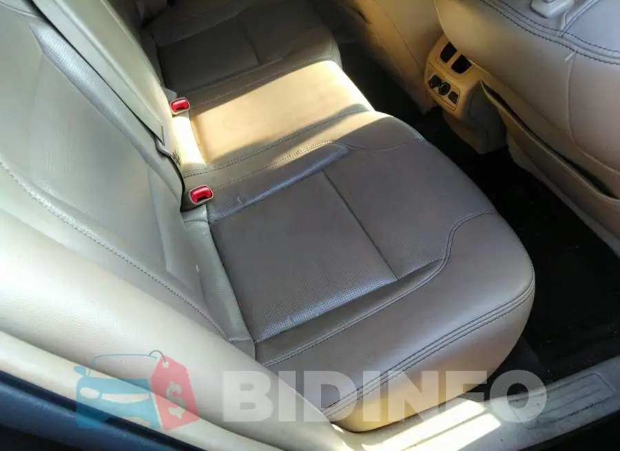 1FAHP2J84DG171013 Photo# 8