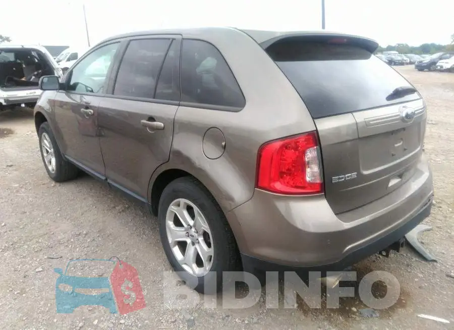 2FMDK4JC3DBE17835 Photo# 3