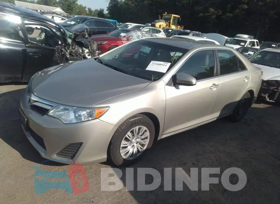 4T4BF1FK2DR332821 Photo# 2