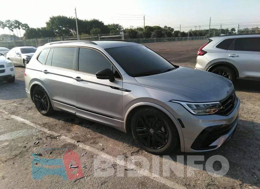 3VVCB7AX9NM123040 Photo# 1